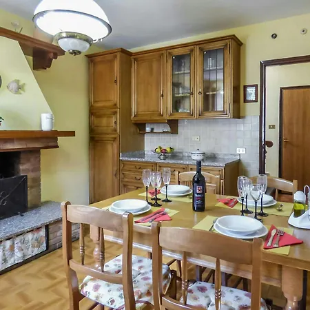 With Pool And Private Terrace In Tuscany Appartement