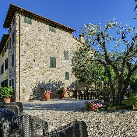 With Pool And Private Terrace In Tuscany Διαμέρισμα *