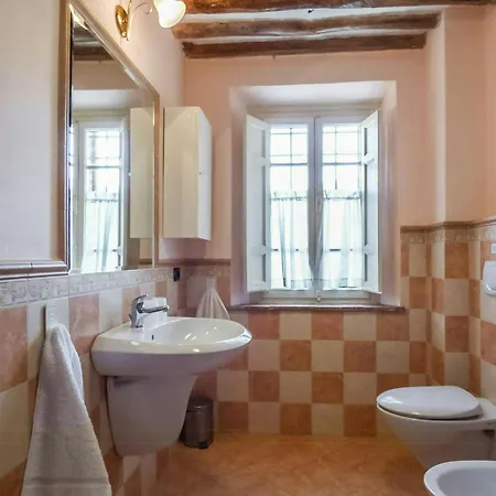 With Pool And Private Terrace In Tuscany Appartement *