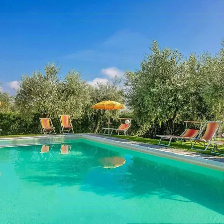 With Pool And Private Terrace In Tuscany Appartement *