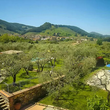 With Pool And Private Terrace In Tuscany Colle di Compito